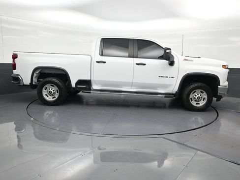 Used 2024 Chevrolet Silverado 2500 W/T w/ WT Convenience Package AWD/4WD image 7
