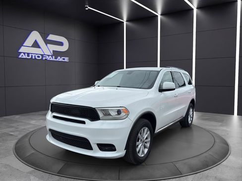 Used 2019 Dodge Durango SXT image 1