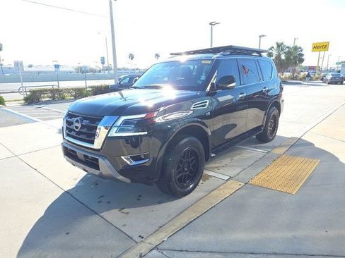 Used 2021 Nissan Armada SV w/ SV Appearance Package image 8