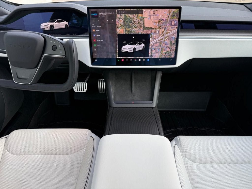 Used 2022 Tesla Model S Plaid AWD/4WD image 11