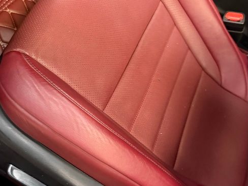 Used 2019 Lexus IS 300 AWD image 35