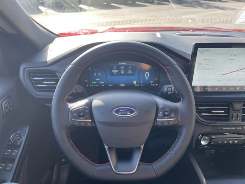 New 2025 Ford Escape ST-Line Elite w/ Tech Pack #2 image 16