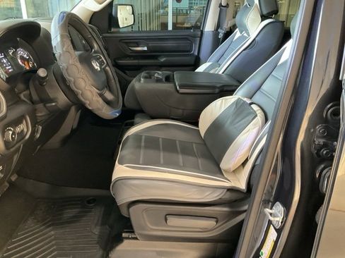 Used 2019 RAM 1500 Tradesman image 3