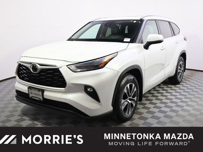 Used 2022 Toyota Highlander XLE