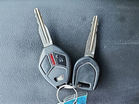 Used 2014 Mitsubishi Outlander Sport ES image 32