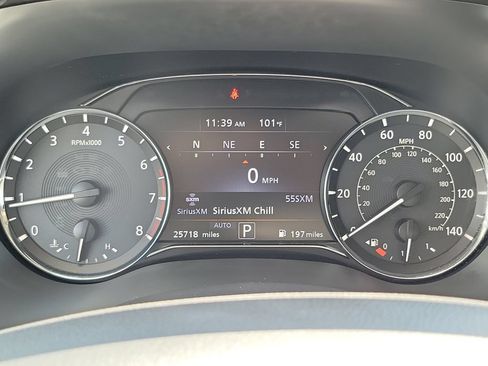 Used 2023 INFINITI QX80 Luxe w/ All-Season Package AWD/4WD image 26