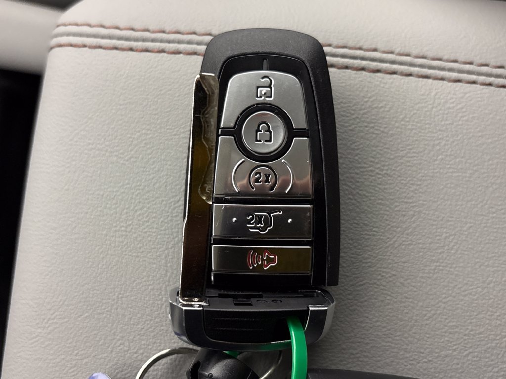 New 2026 Ford Explorer Active w/ Active Comfort Package RWD image 31