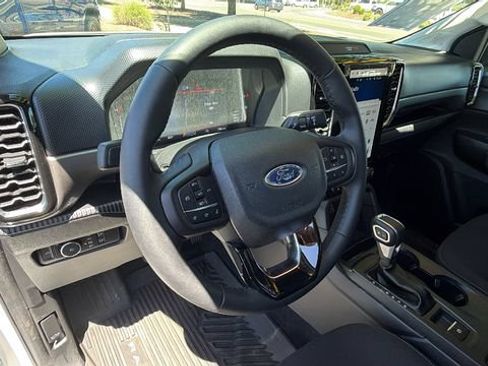 Used 2025 Ford Ranger XLT w/ FX4 Off-Road Package AWD/4WD image 39