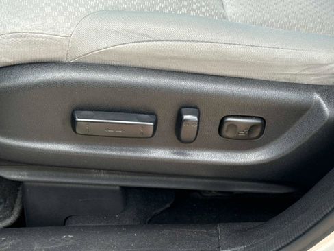 Used 2016 Honda CR-V EX image 19