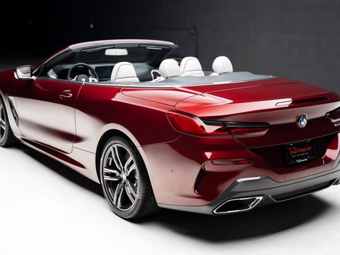 Used 2023 BMW 840i Convertible w/ Comfort Seating Package RWD image 25