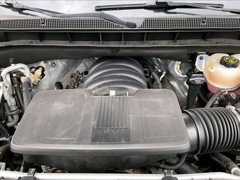 Used 2023 Chevrolet Tahoe RST image 10