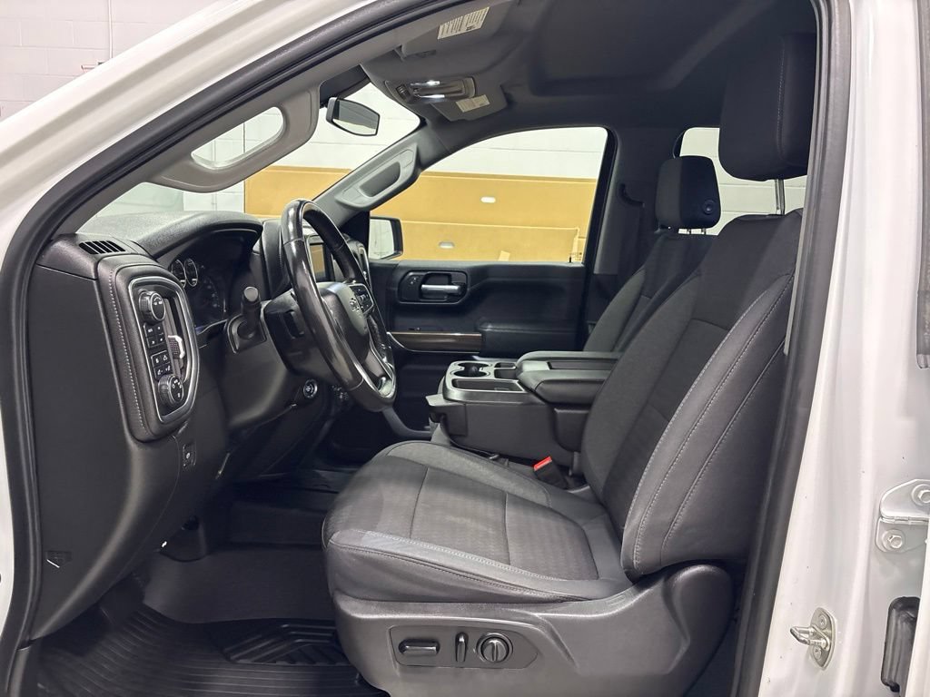 Used 2020 Chevrolet Silverado 1500 RST w/ All-Star Edition AWD/4WD image 17