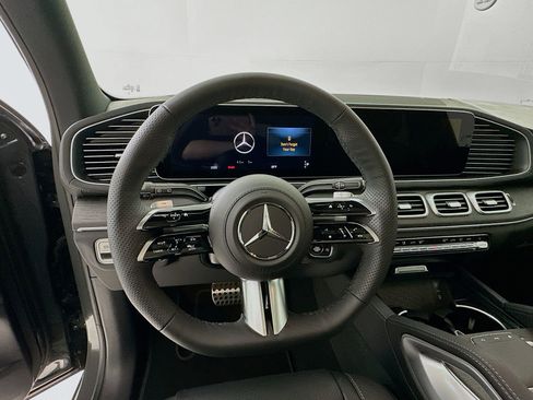 New 2026 Mercedes-Benz GLS 450 4MATIC image 12