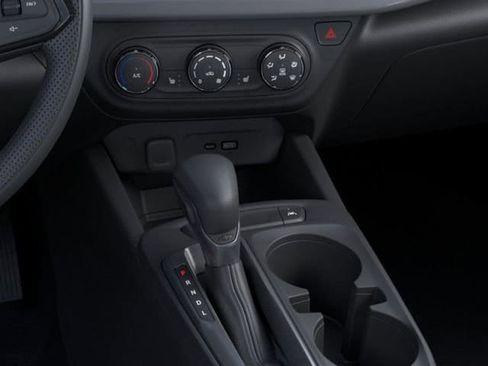 New 2026 Chevrolet Trax LS w/ LS Convenience Package FWD image 23