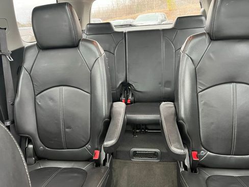 Used 2015 GMC Acadia SLT w/ Open Road Package image 11