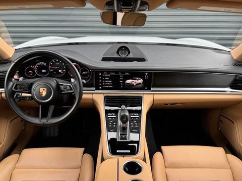 Used 2023 Porsche Panamera Platinum Edition RWD image 17