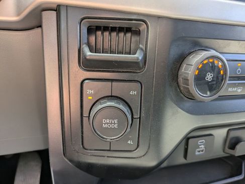 Used 2023 Ford F150 XLT AWD/4WD image 18