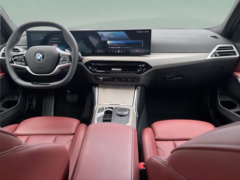 Used 2025 BMW 330i Sedan RWD image 32