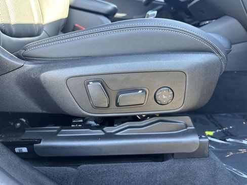 Used 2024 BMW X3 xDrive30i image 40