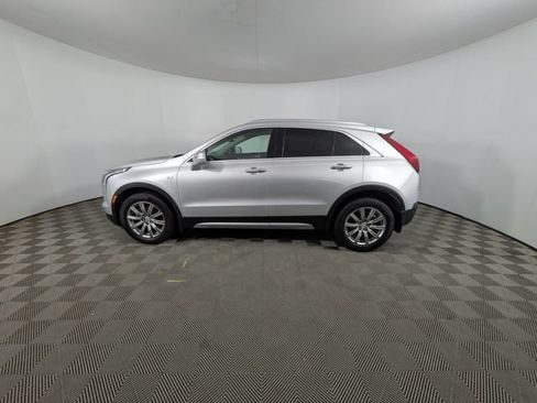Used 2020 Cadillac XT4 Premium Luxury w/ Enhanced Visibility Package FWD image 19