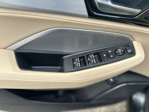 Used 2023 Acura MDX SH-AWD image 15
