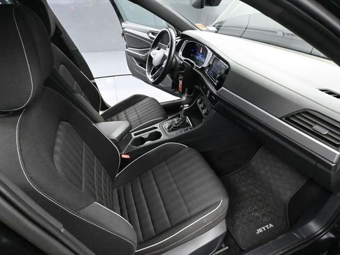 Used 2023 Volkswagen Jetta Sport image 45