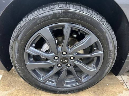 Used 2023 Chevrolet Equinox RS w/ RS Leather Package image 38