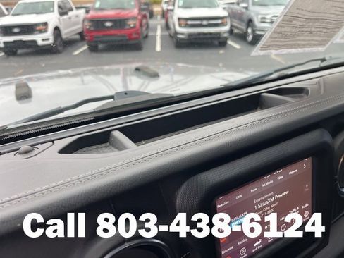 Used 2020 Jeep Gladiator Overland w/ Safety Group image 22