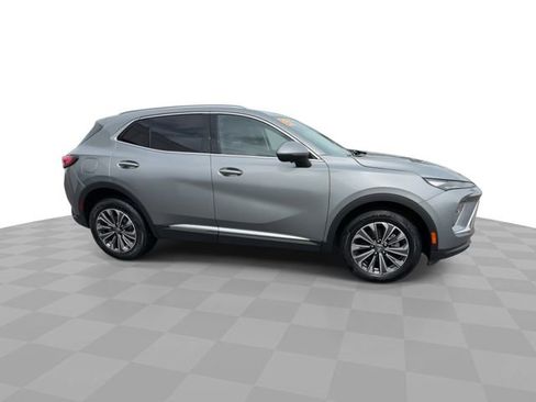 Used 2024 Buick Envision Preferred AWD/4WD image 9