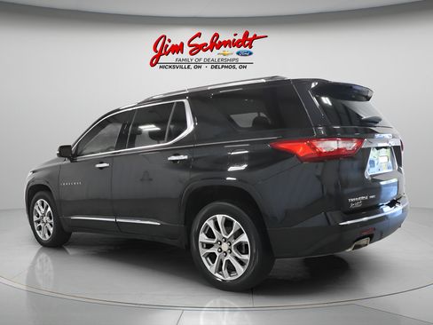 Used 2021 Chevrolet Traverse Premier AWD/4WD image 3