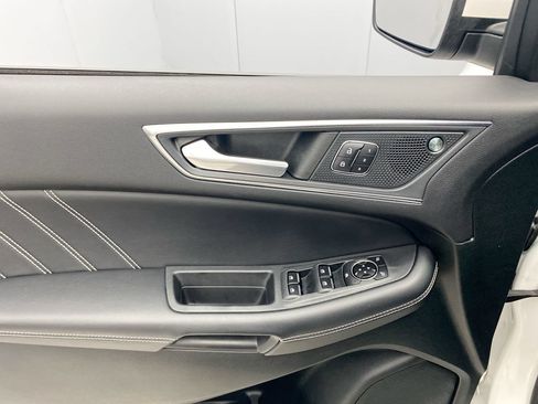 Used 2022 Ford Edge ST AWD/4WD image 12