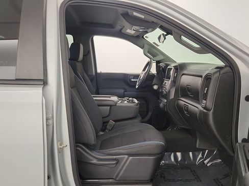 Used 2019 Chevrolet Silverado 1500 Custom Trail Boss w/ Custom Convenience Package image 26