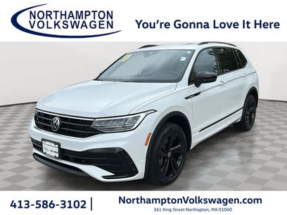 Used 2024 Volkswagen Tiguan SE R-Line