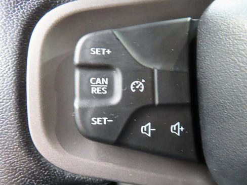 Used 2021 Ford Bronco Black Diamond image 37