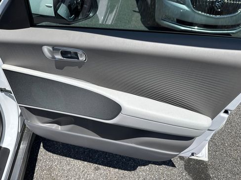 New 2025 Hyundai Ioniq 6 SEL RWD image 14