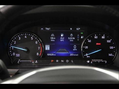 Certified 2022 Ford Explorer Limited w/ Equipment Group 301A AWD/4WD image 9