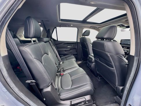 Used 2024 Honda Pilot Touring image 30