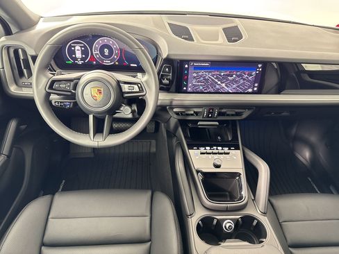 Certified 2026 Porsche Cayenne AWD/4WD image 27
