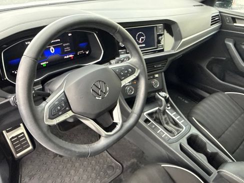 Certified 2024 Volkswagen Jetta Sport FWD image 20