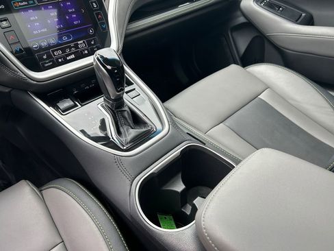 Used 2020 Subaru Outback Onyx Edition XT w/ Popular Package #2 AWD/4WD image 19