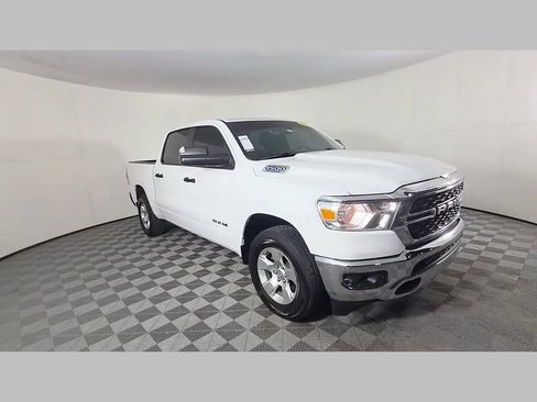 Used 2023 RAM 1500 Big Horn AWD/4WD image 3