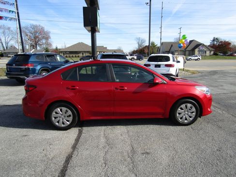 Used 2018 Kia Rio S image 8