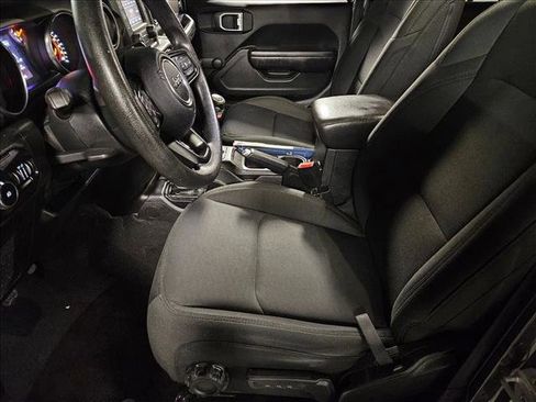 Used 2020 Jeep Wrangler Unlimited Sport image 13