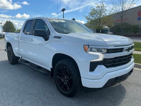 Used 2024 Chevrolet Silverado 1500 RST AWD/4WD image 2
