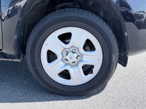 Used 2012 Toyota RAV4 FWD w/ Value Pkg image 31