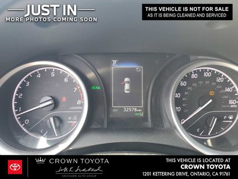 Used 2024 Toyota Camry LE w/ Convenience Package FWD image 5