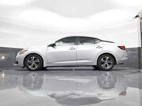 Used 2022 Nissan Sentra SV FWD image 19