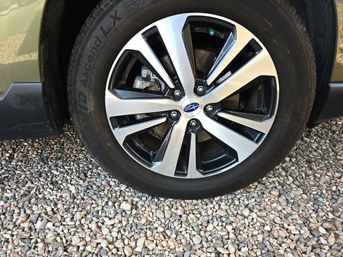 Used 2019 Subaru Outback 2.5i Limited image 36