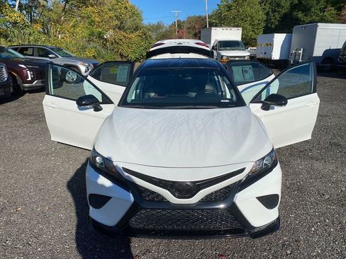 Used 2021 Toyota Camry TRD w/ TRD Package w/JBL Audio image 29