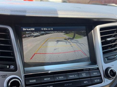 Used 2016 Hyundai Tucson Limited FWD image 4